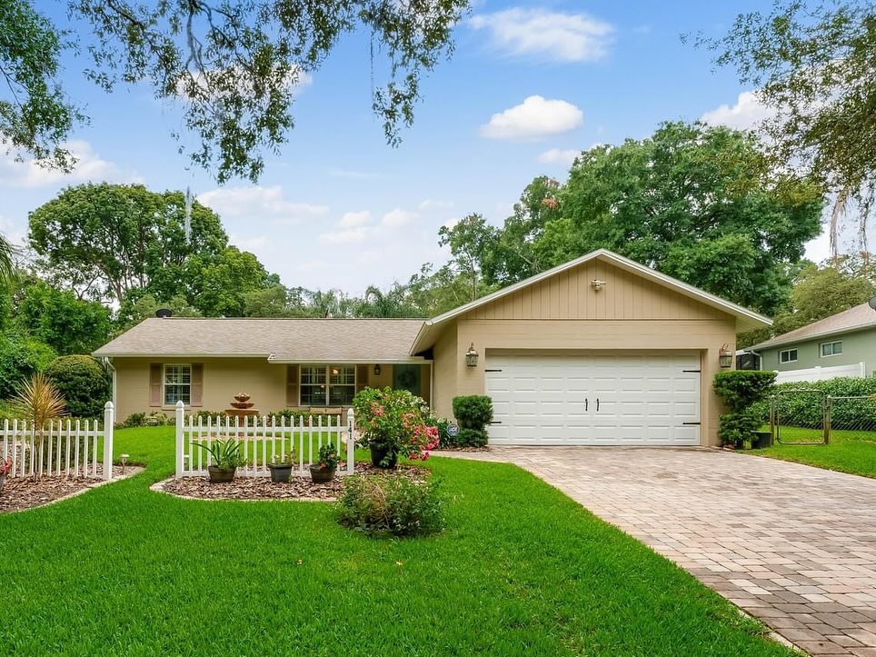 🏡 Just Listed! 5,000🏡 Downtown Lake Mary near 4th Street,...