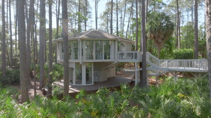 Price Reduction! From 9,900->0,000. Step into a world of possibilities...