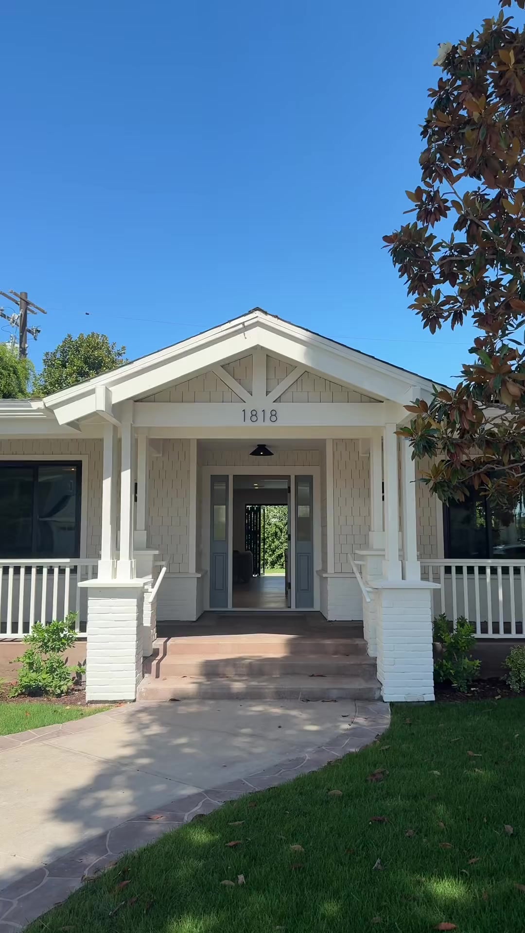Designed for comfort and ready to welcome you home. 🏡...